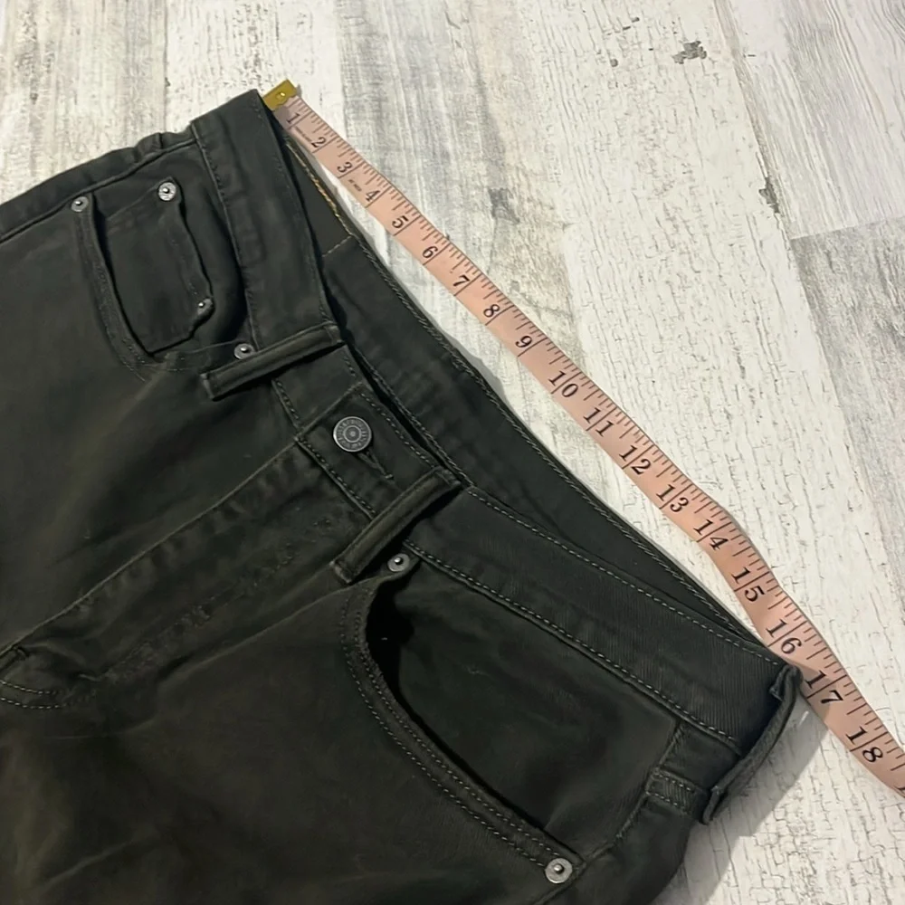 Levi’s Size 34